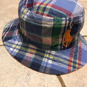 bucket hat for small head